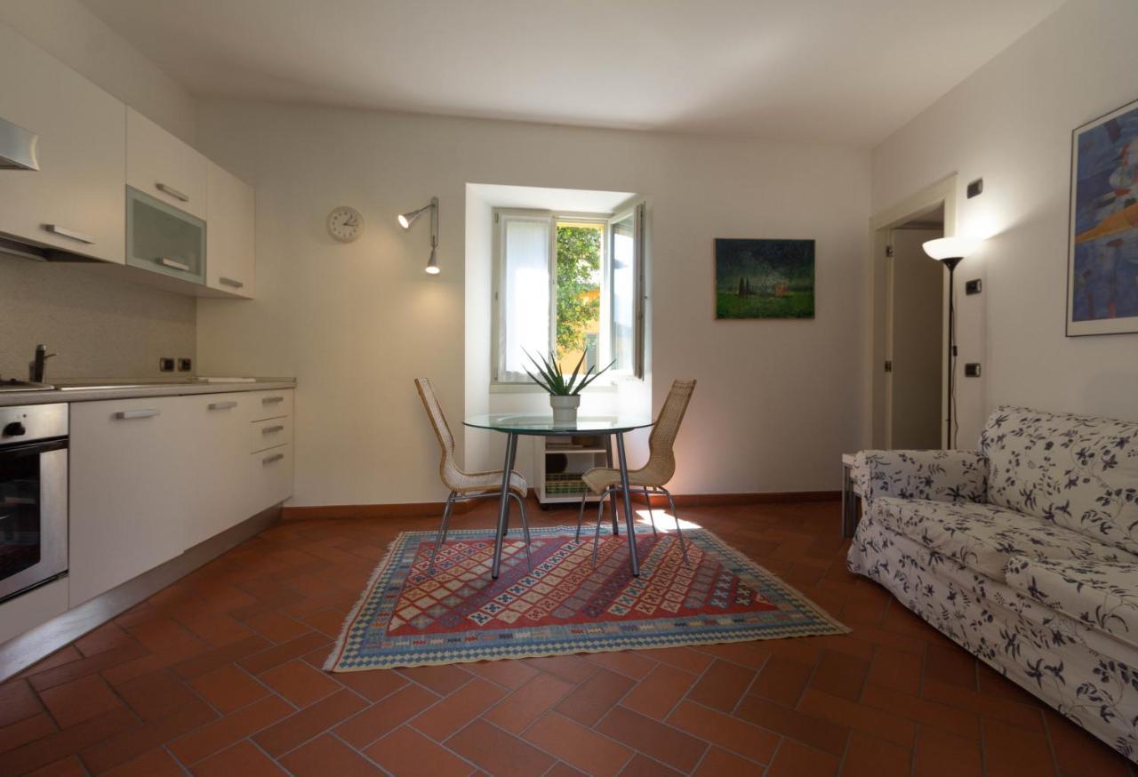 Mamma Ciccia Holiday Home - Conventino Mandello del Lario Bagian luar foto